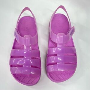 Crocs J2 Isabella Sandal Kids in Purple girls jelly transparent clear